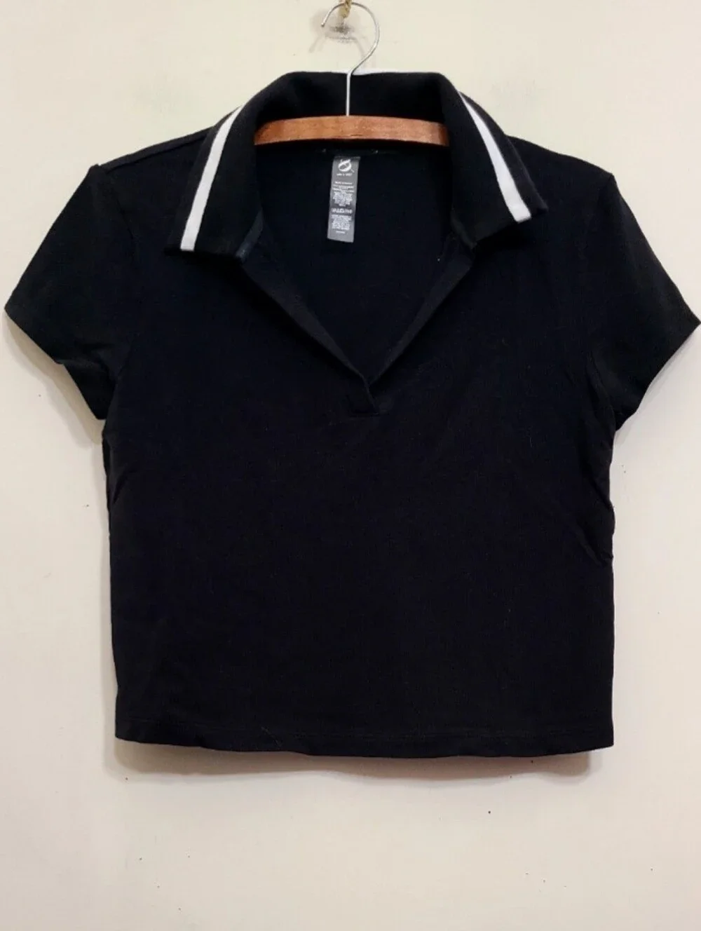 Lou & Grey Black Cropped Polo Top with White Collar Trim Size Small
